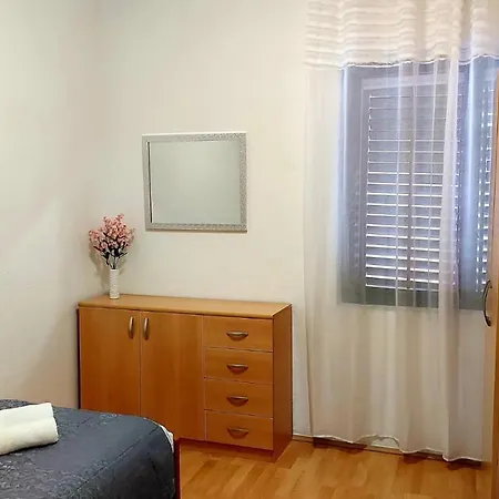 Apartman Beovic 奥米什
